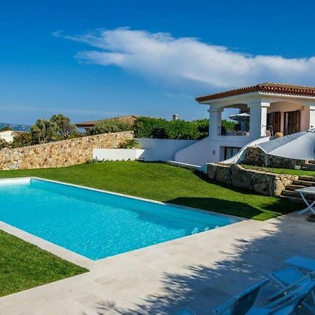 Villa Smeralda Palau Buitenkant foto