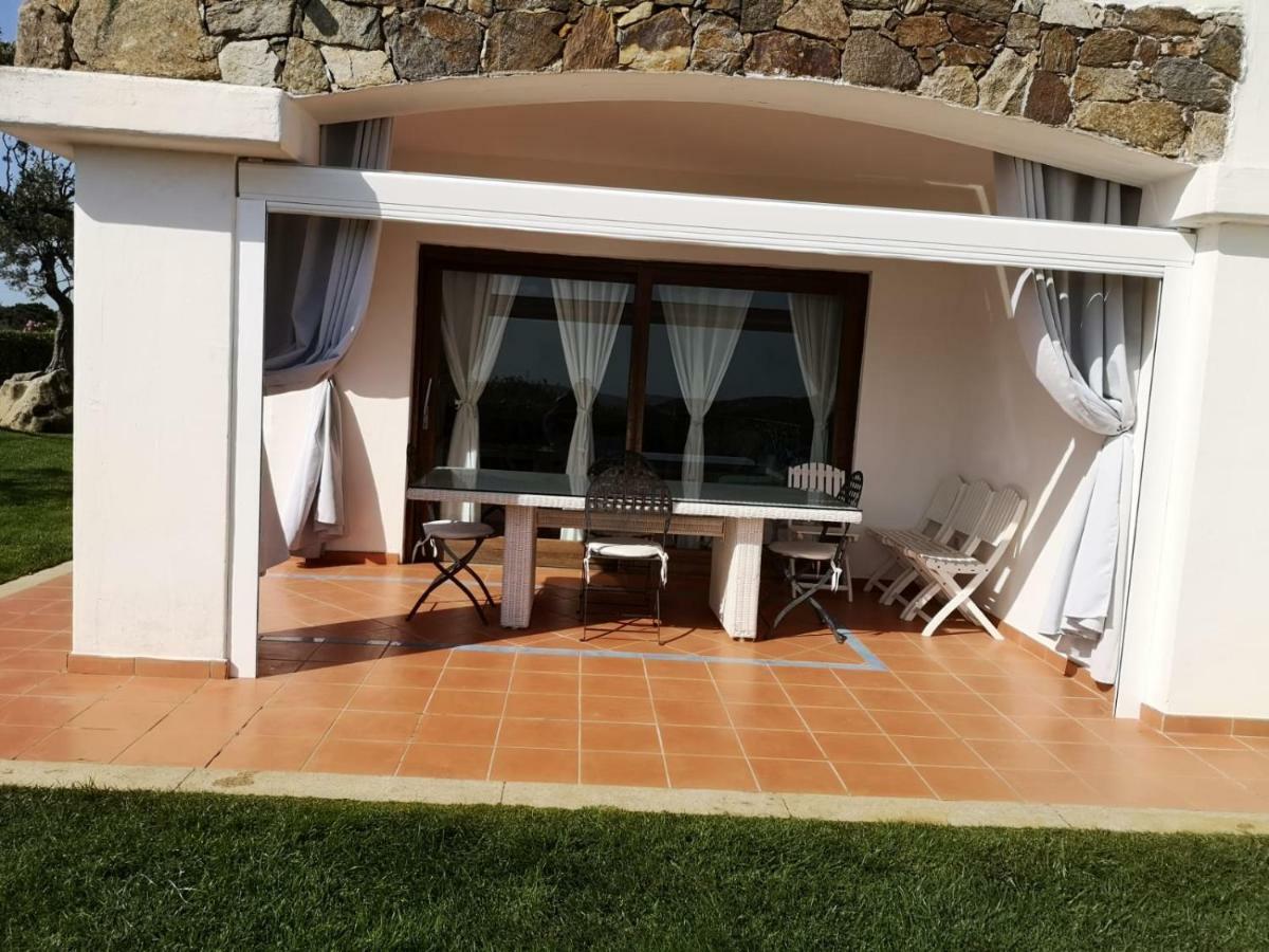 Villa Smeralda Palau Buitenkant foto